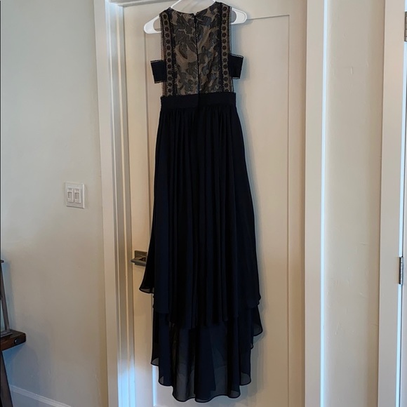 Vici Ina Black Floor Length Asymmetrical Gown - Picture 6 of 7